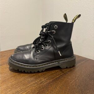 Dr. Martens Black Classic Luana Lace-Up Boots Yellow Stitching Women’s 6